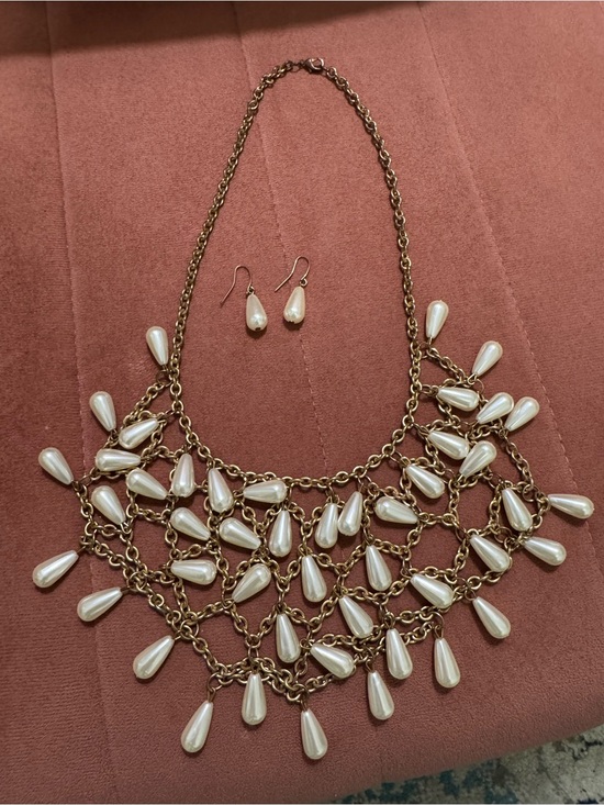 Jewelry - Gold Tone Statement Necklace Faux Pearl Teardrop Bib Set w/ Matching Earrings